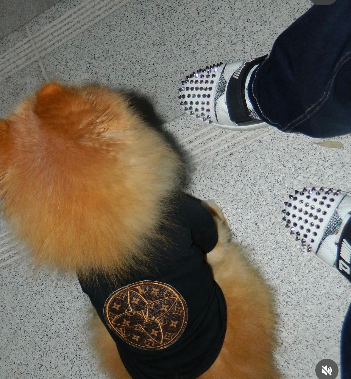 Vi Monogram Tee